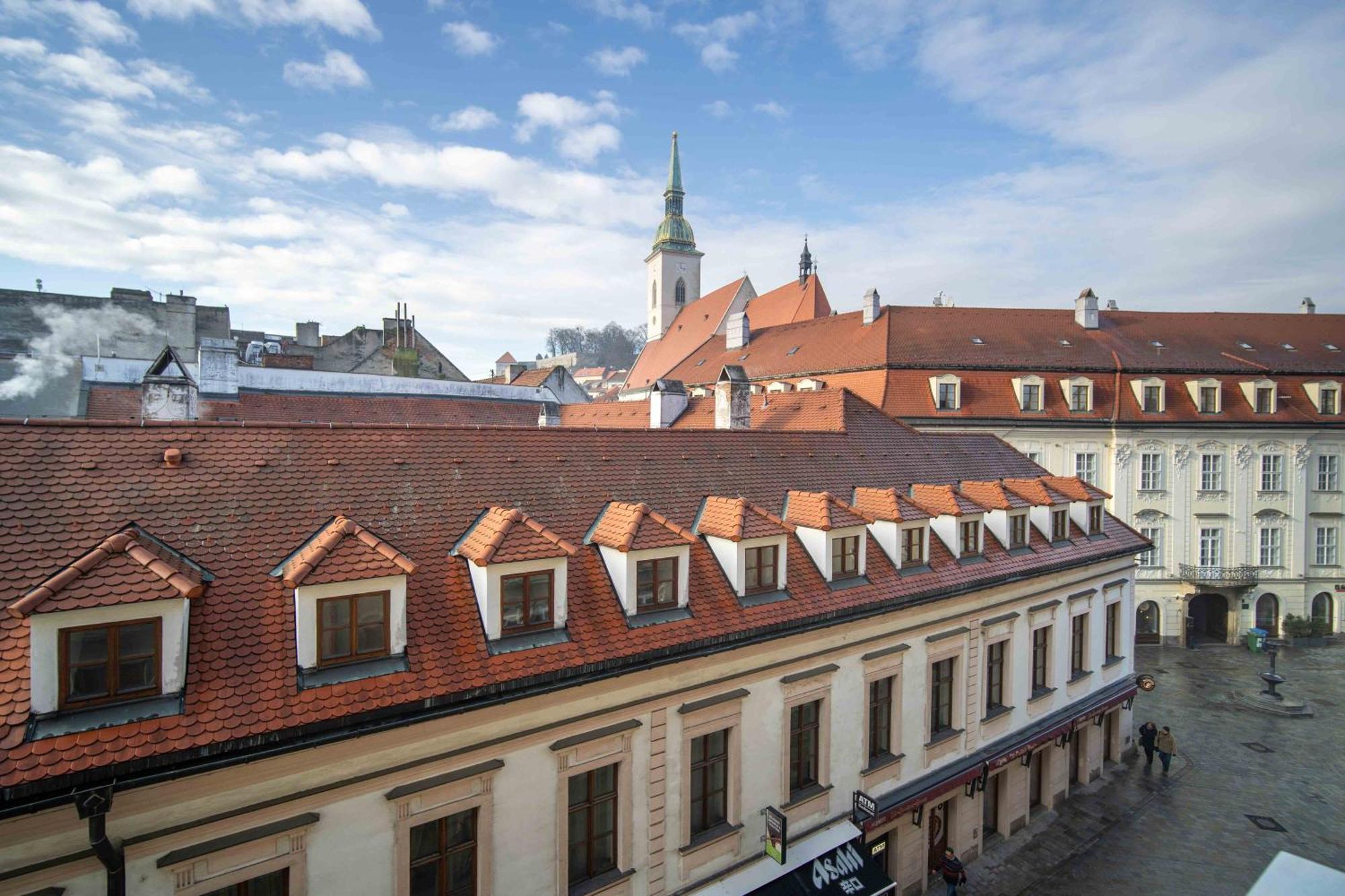Best Location Apartment Air-Conditioned Братислава Екстериор снимка