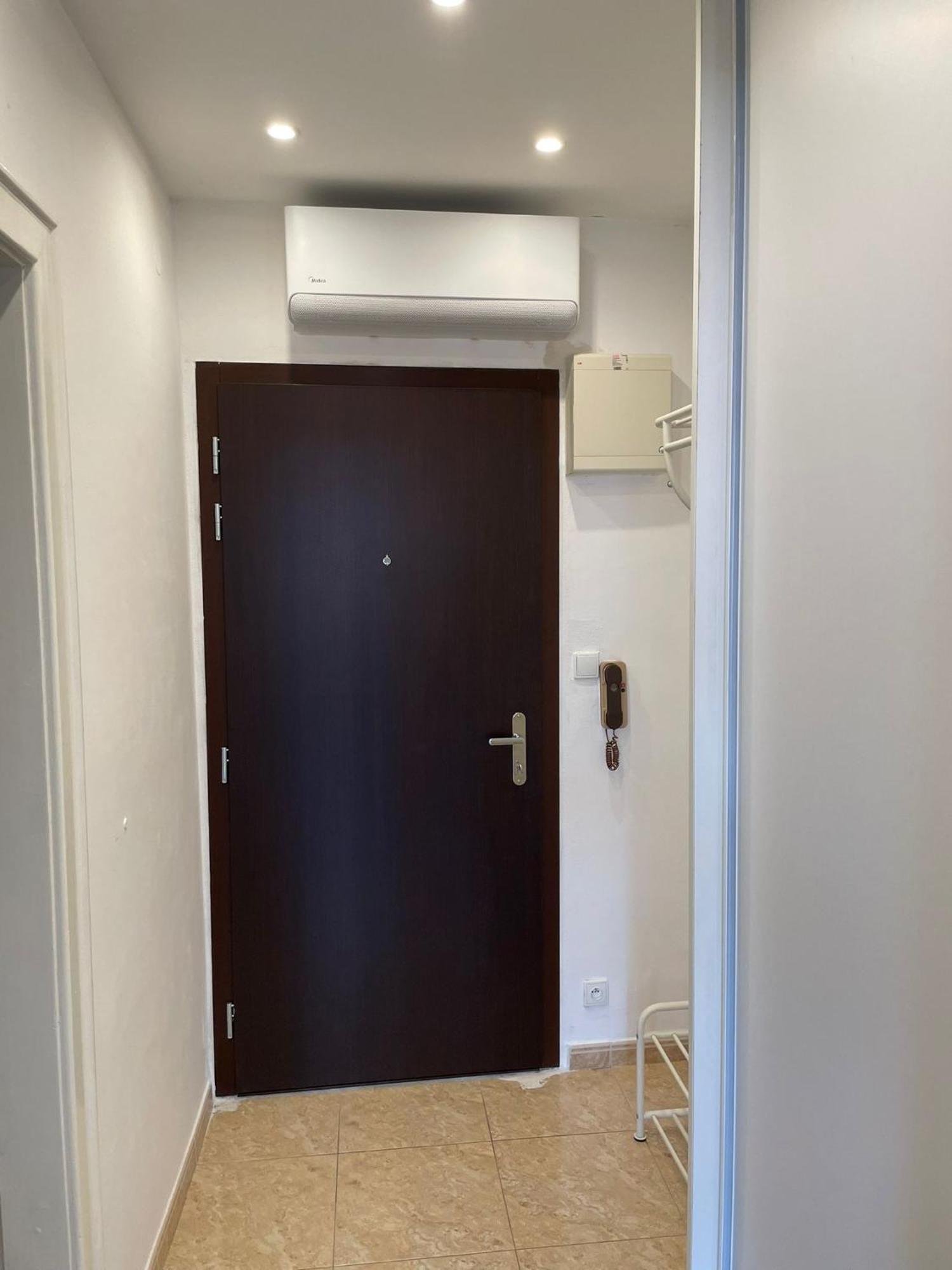 Best Location Apartment Air-Conditioned Братислава Екстериор снимка